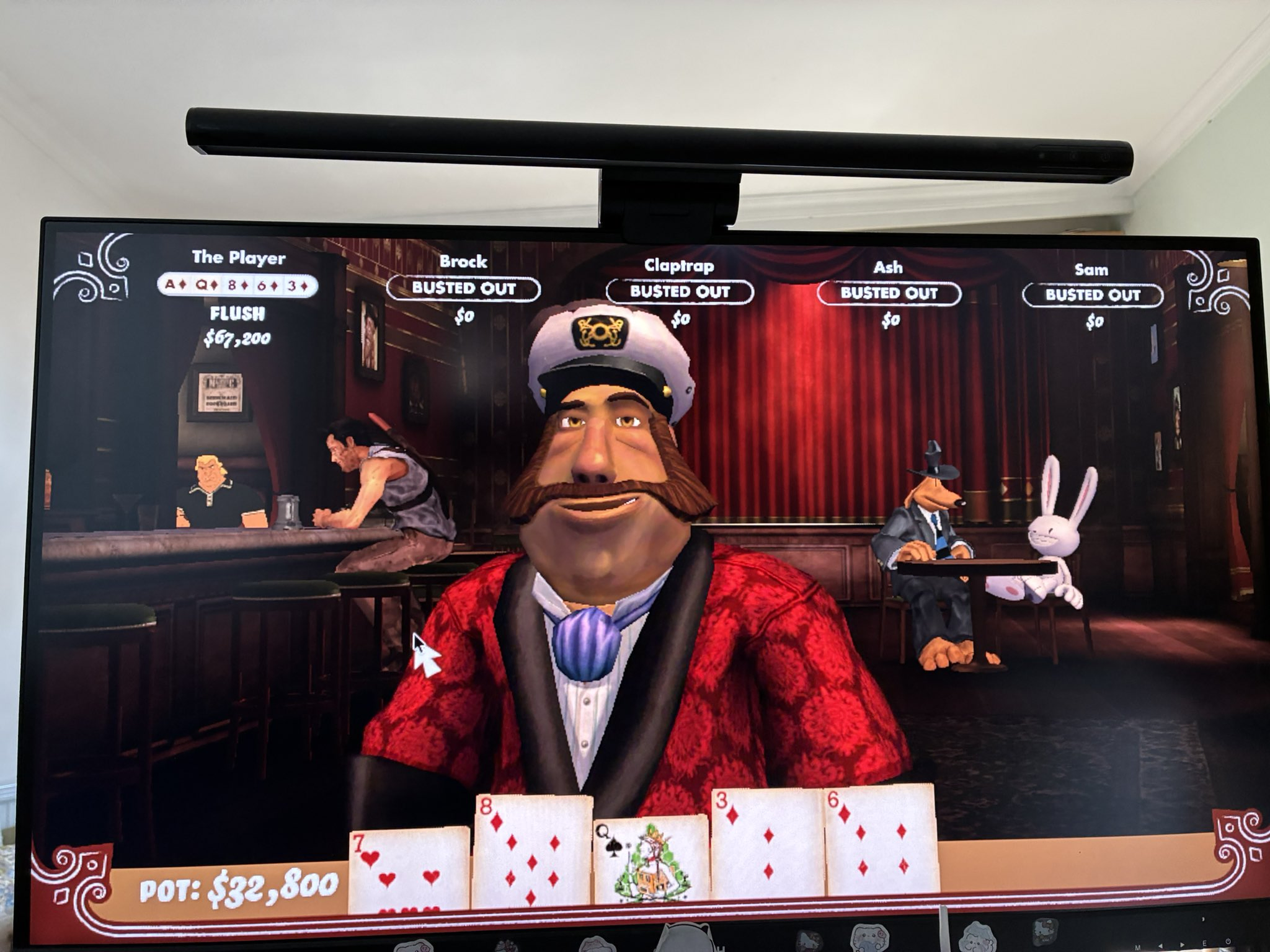 Flush on the river — everyone else busted out